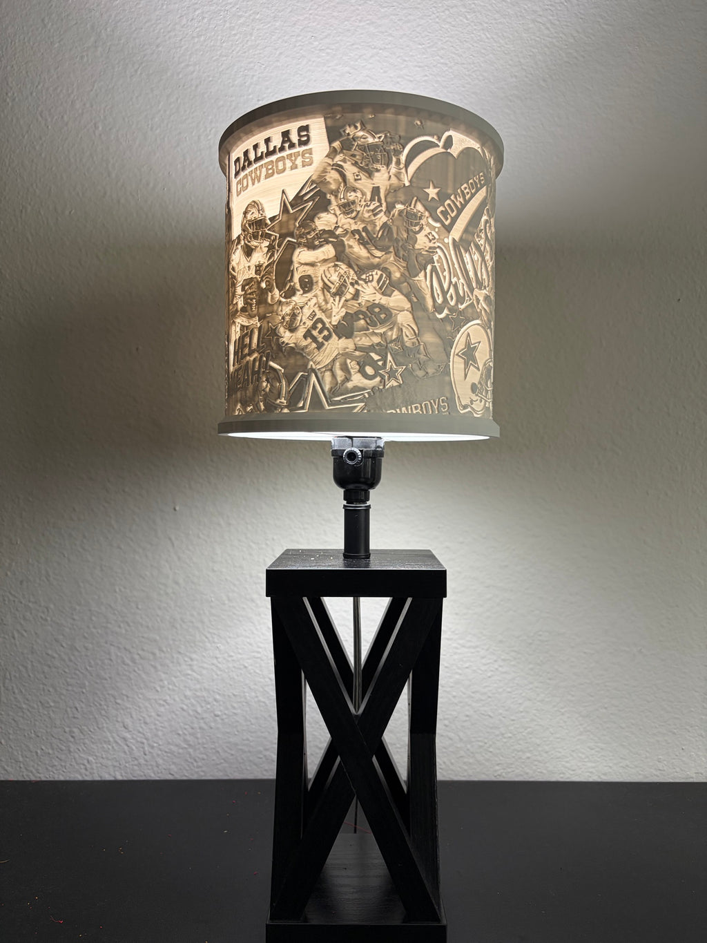 Dallas Cowboy lampshade showing player collage and Dallas Cowboys lettering